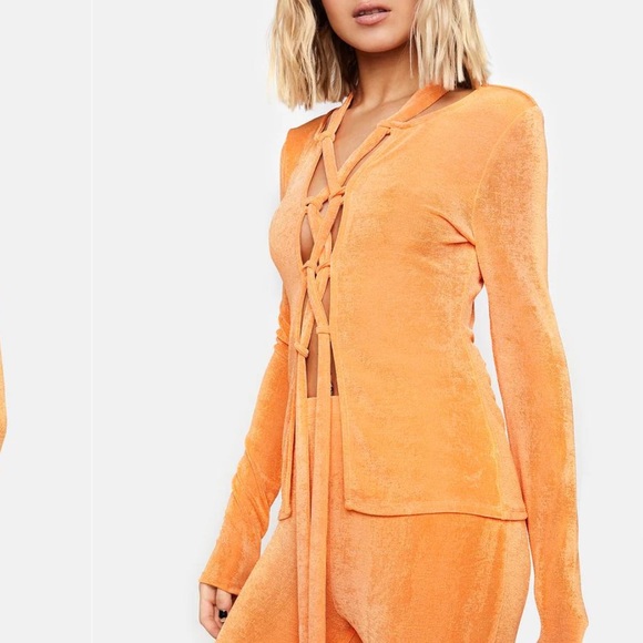 🆕 Dollskill orange lace up top - Picture 5 of 6